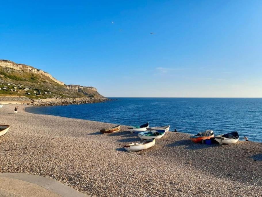 Sea View Cottage In Dorset, Портланд Екстериор снимка